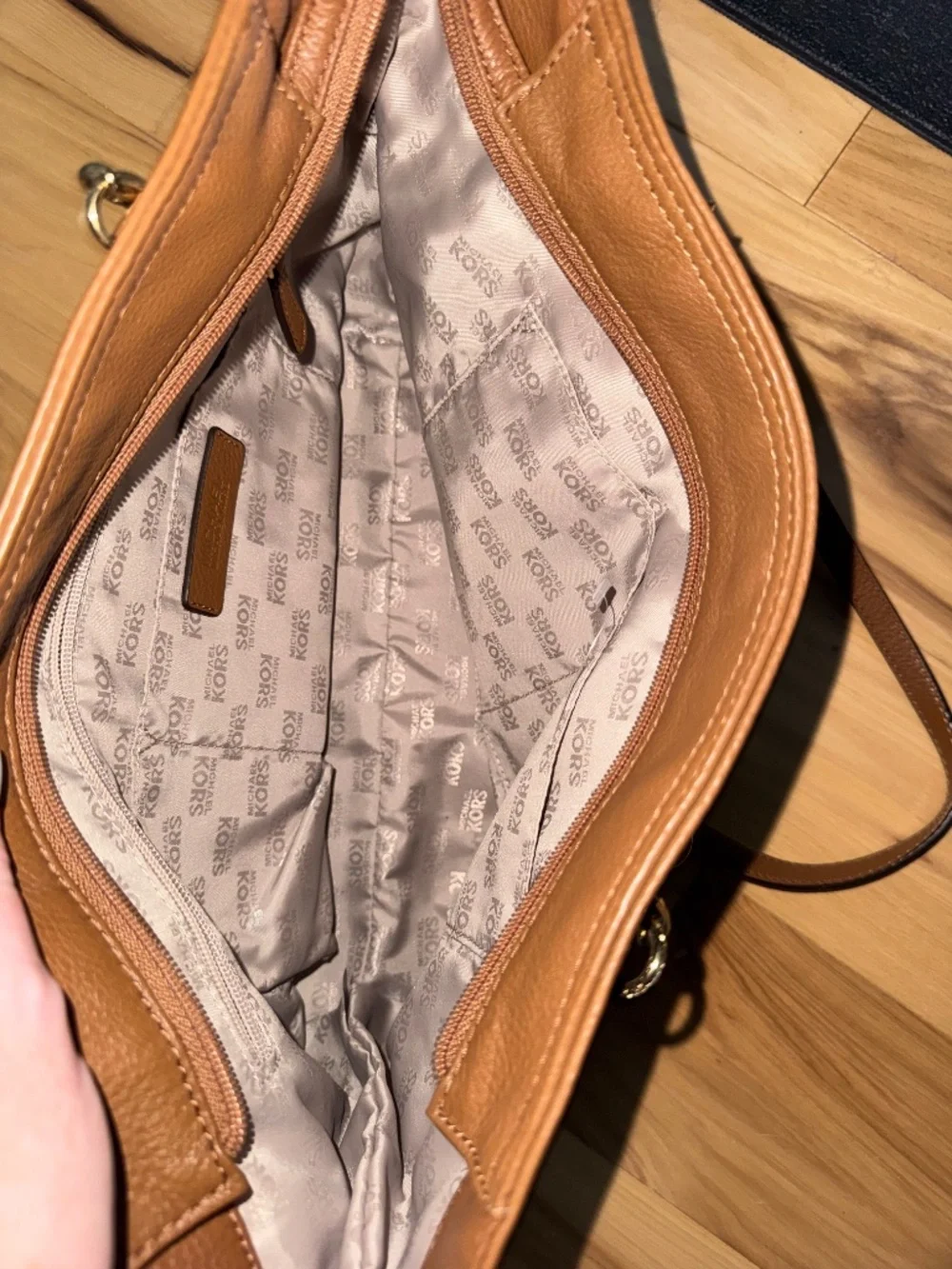 Michael Kors purse